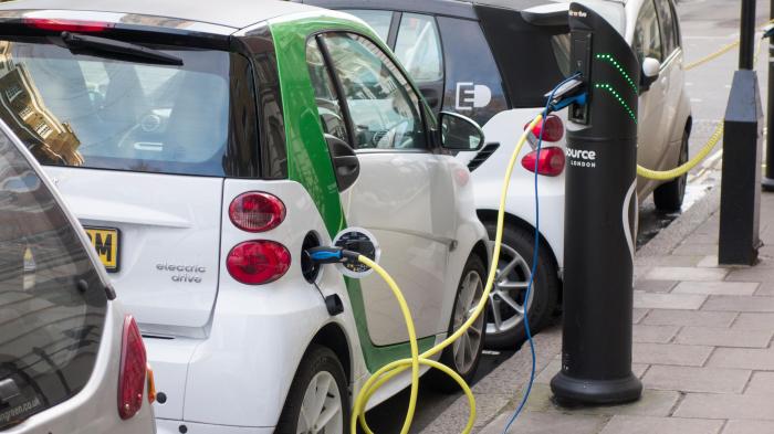 Electric car savings add cars hybrid fueled shoppers lets sce gasoline compare makes models